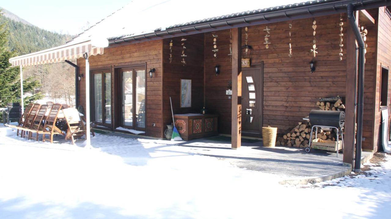 Chalet Du Champs Des Semeaux Wisches Luaran gambar
