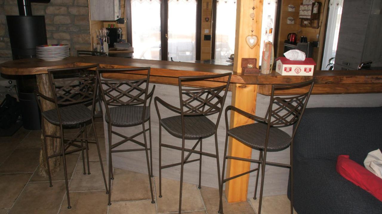 Chalet Du Champs Des Semeaux Wisches Luaran gambar