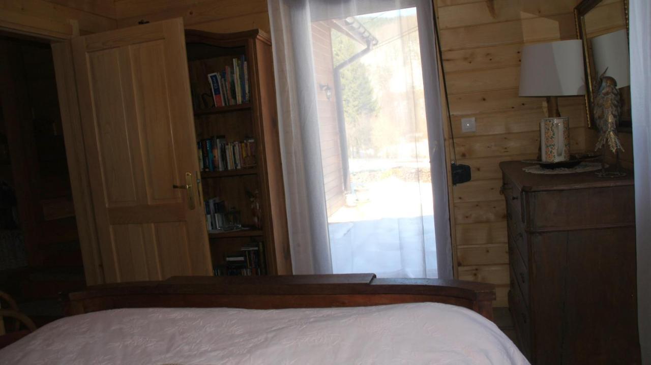 Chalet Du Champs Des Semeaux Wisches Luaran gambar